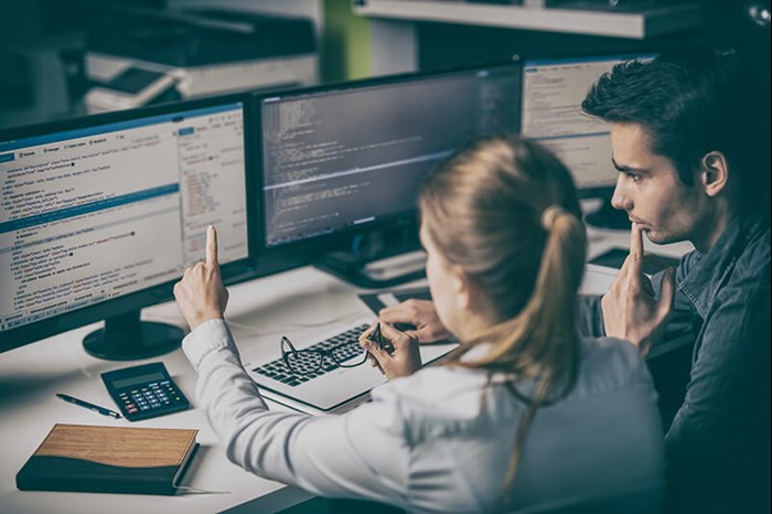 Techteam και Bitmyjob web design